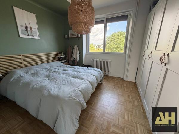 EXCLUSIVITE- LE RELECQ KERHUON - SECTEUR CORNICHE- MAISON TRADITIONNELLE-NON MITOYENNE- 4CH