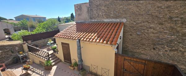 DEMEURE DE CHARME  ,  7 PIECES  SH 190 m2  GARAGE