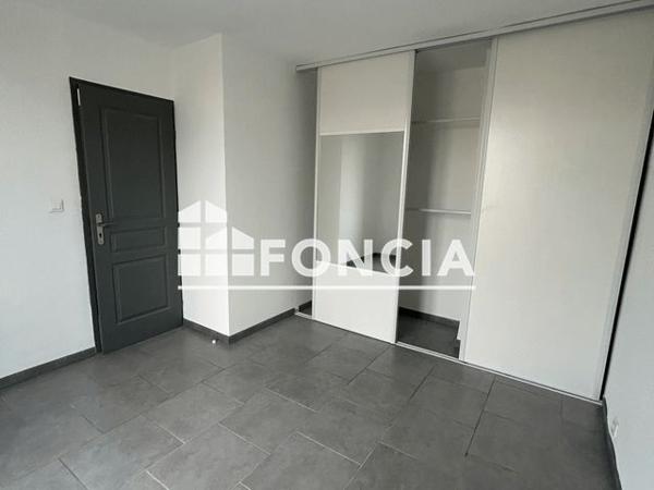 Location Appartement 3 pièces 53.96 m² - Gardanne 13120