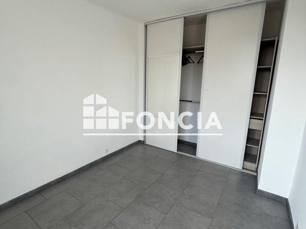 Location Appartement 3 pièces 53.96 m² - Gardanne 13120