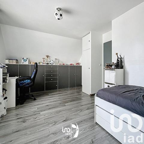 Maison 5 pièces de 120 m² à Boos (76520)