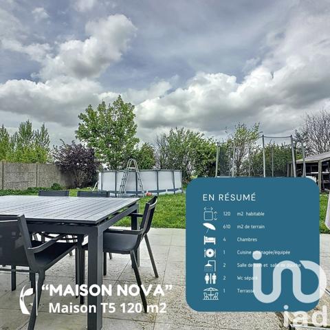 Maison 5 pièces de 120 m² à Boos (76520)