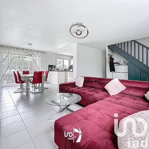 Maison 5 pièces de 120 m² à Boos (76520)