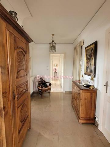 Appartement à vendre 5 pièces de 121 m²