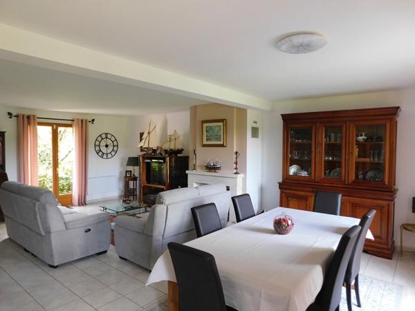 Maison La Celle Les Bordes 6 pièces 125 m2