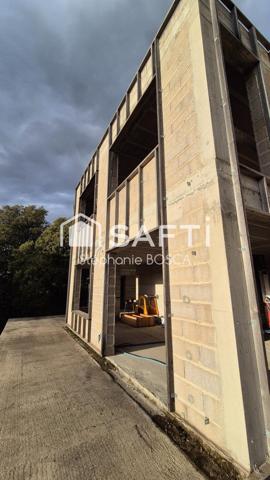 CONSTRUCTION 3 NIVEAUX 220 m2, TERRAIN PISCINABLE