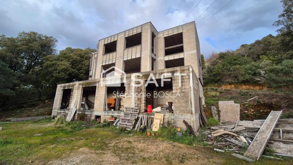 CONSTRUCTION 3 NIVEAUX 220 m2, TERRAIN PISCINABLE