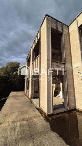 CONSTRUCTION 3 NIVEAUX 220 m2, TERRAIN PISCINABLE