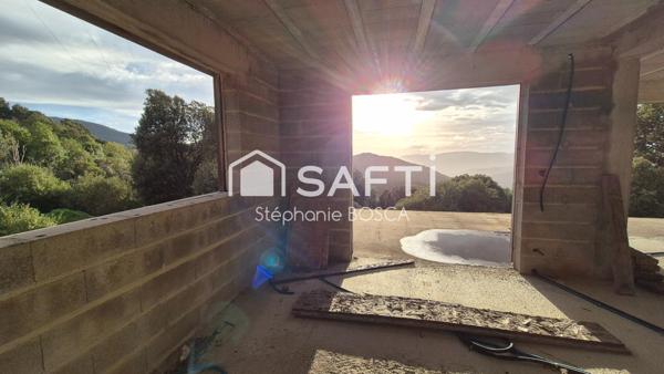 CONSTRUCTION 3 NIVEAUX 220 m2, TERRAIN PISCINABLE