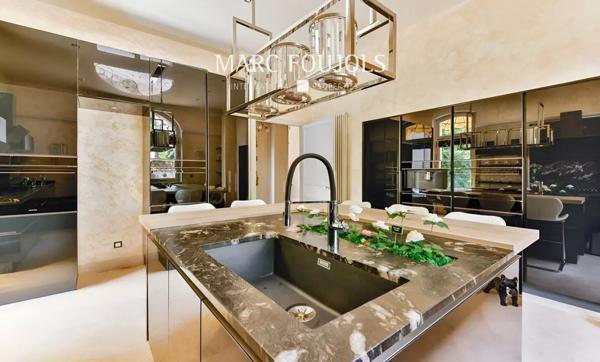 Château rénové de luxe avec piscine et sauna à 20km de Paris