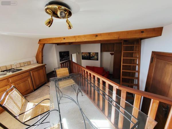 Maison de ville à vendre à Ussel en Corrèze (19200), ref : UM 964