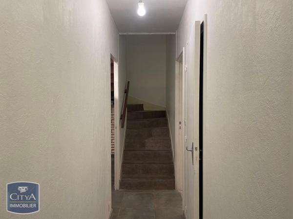 Maison à louer 5 pièces 100.72m²