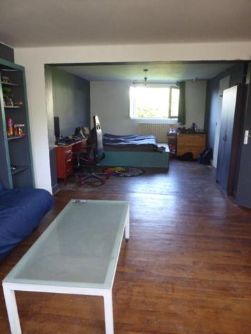 Grande maison secteur Ouest tout proche Brive