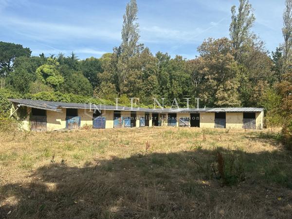 Propriété de caractère avec dépendances à vendre au bord de la Ria d’Etel (Morbihan)