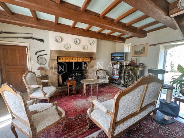 Propriété de caractère avec dépendances à vendre au bord de la Ria d’Etel (Morbihan)