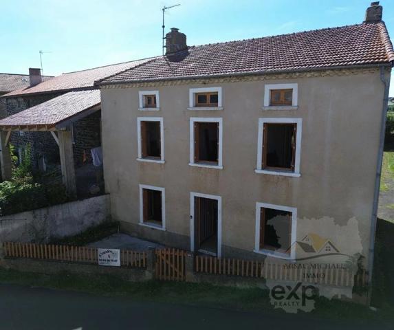 Maison de village a rénover