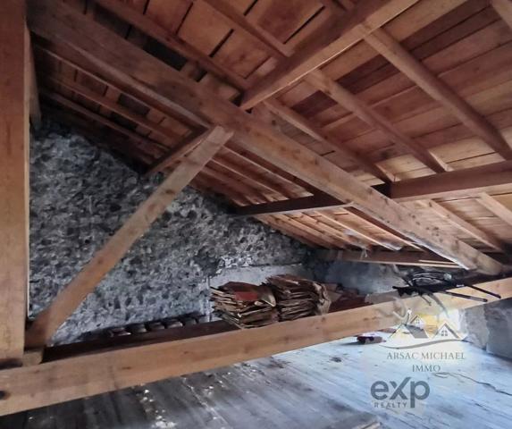 Maison de village a rénover