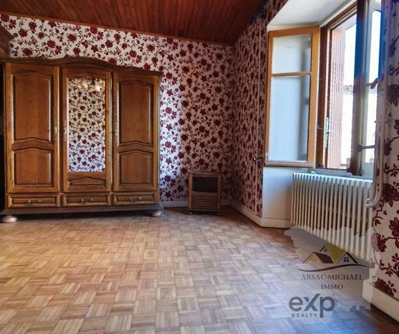 Maison de village a rénover