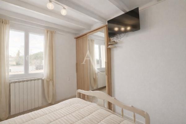 VILLA TYPE 5 TERRASSE PISCINE JARDIN PARKING