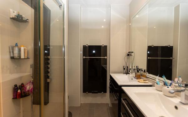 Appartement à vendre    4 pièces • 112,37 m2 Lyon 6