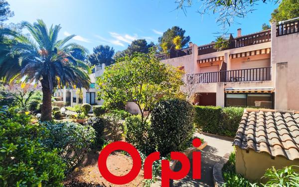 Appartement à vendre    1 pièce • 16 m2 Bandol