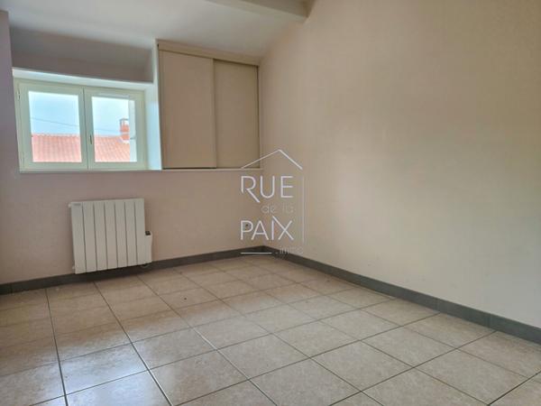 86140 LENCLOITRE Maison Lencloitre 4 pièce(s) 94.26 m2