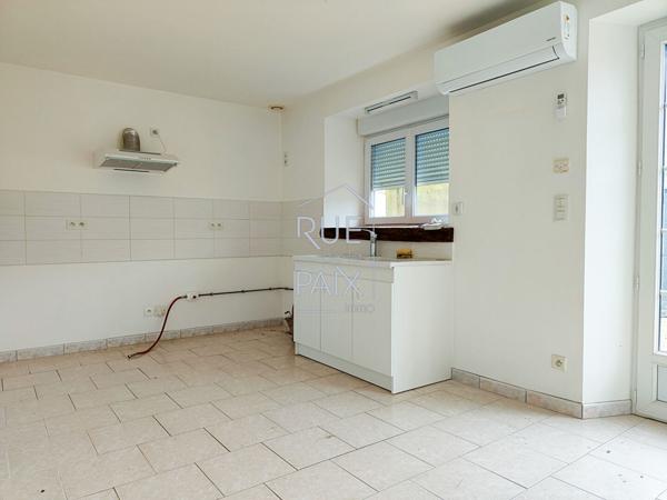 86140 LENCLOITRE Maison Lencloitre 4 pièce(s) 94.26 m2