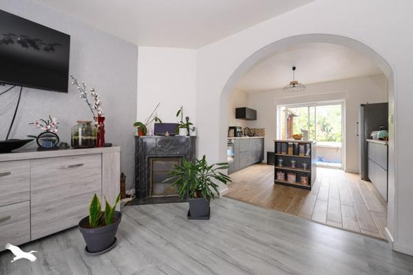 Maison à vendre 303 688 € Lanester 9 p 155 m² DPE D