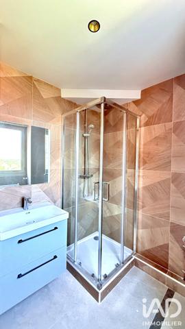 Appartement à vendre 3 pièces 62 m² Saint-Fargeau-Ponthierry