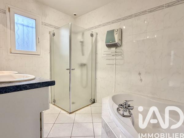 Maison à vendre 7 pièces 169 m² Condat-sur-Vienne