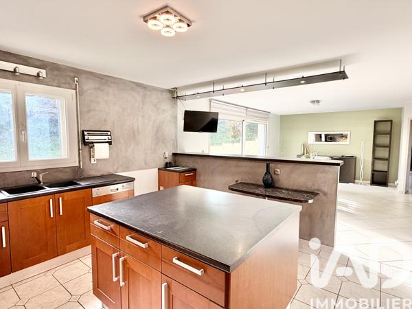 Maison à vendre 7 pièces 169 m² Condat-sur-Vienne