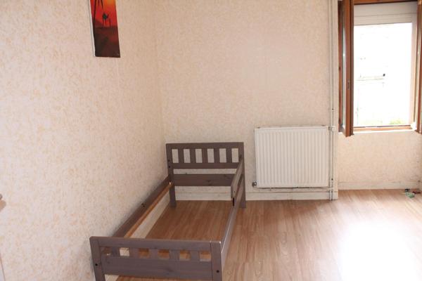 Maison à GESNES-LE-GANDELIN, 72130 - 5 pièces 72m²