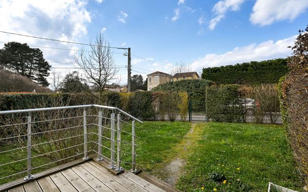 Appartement T1 bis avec jardin et parking – Saint-Cyr-au-Mont-d’Or centre village
