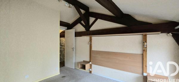 Immeuble à vendre 211 m² Éveux