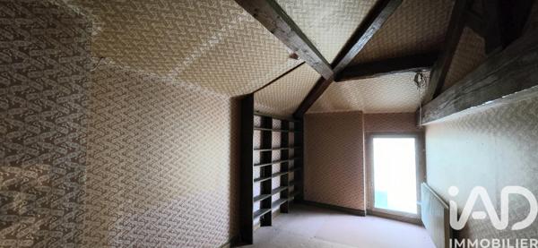 Immeuble à vendre 211 m² Éveux