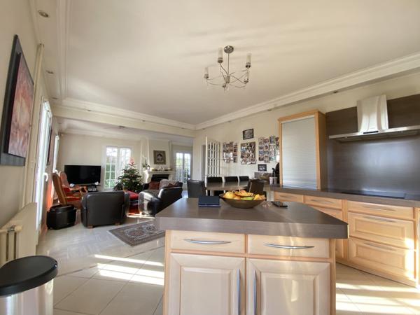 Maison 7 pièces - 170 m²