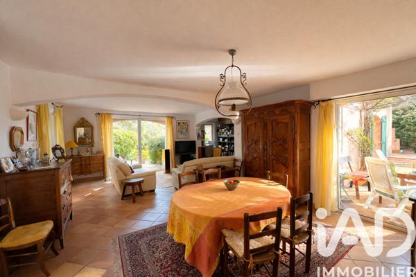 Maison à vendre 5 pièces 193 m² Saint-Raphaël