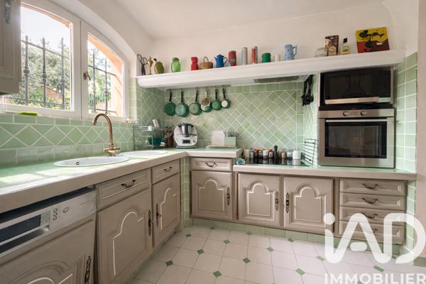 Maison à vendre 5 pièces 193 m² Saint-Raphaël