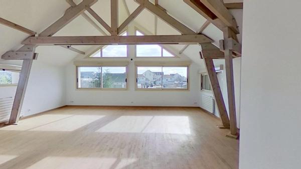 Dijon-Sud, Clos du Roy. Maison T8 de 255 m2 possibilité, 7 chambres, sur un terrain de 790 m2 et 150m2 s-sol