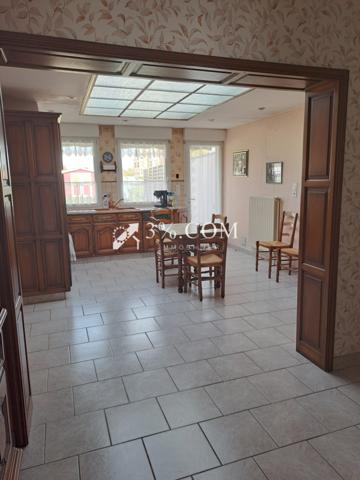 Maison 7 pièce(s) 3 chambre(s) 130.7 m²