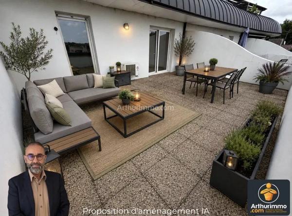 Vente                                                      Appartement
                        
                     4 pièces                      81 m2                     à Clermont-l'Hérault