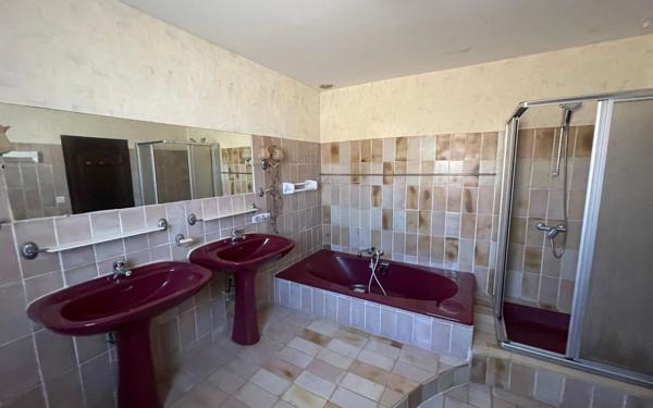 Maison à vendre    6 pièces •  La Seyne-sur-Mer