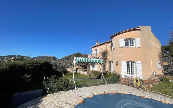 Maison à vendre    6 pièces •  La Seyne-sur-Mer
