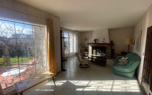 Maison à vendre    6 pièces •  La Seyne-sur-Mer