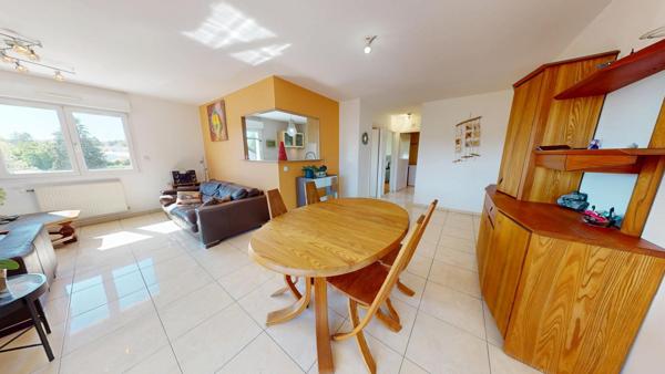 À vendre – Appartement 5 pièces avec terrasse, garage et parkings – Illzach (68110)