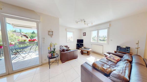 À vendre – Appartement 5 pièces avec terrasse, garage et parkings – Illzach (68110)