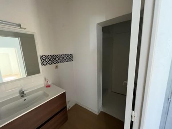 Appartement à louer |  CASTILLON LA BATAILLE |  3 pièces | 54 m²