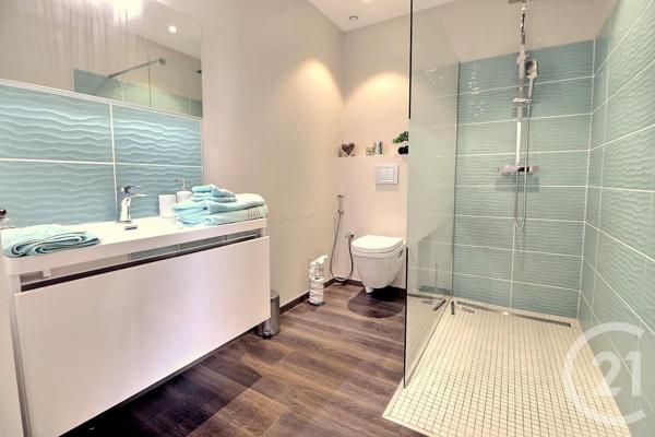 Maison à vendre  6 pièces - 262 m2 ROQUEBRUNE SUR ARGENS - 83