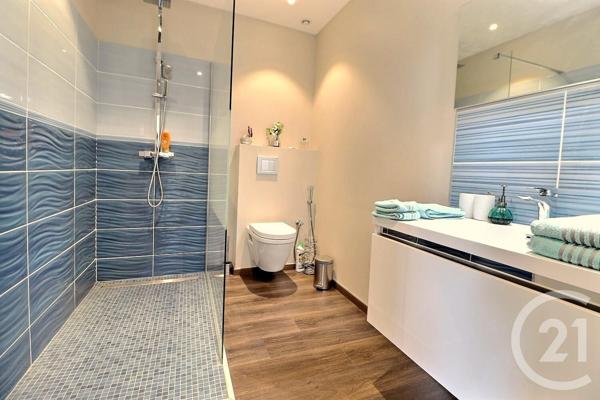 Maison à vendre  6 pièces - 262 m2 ROQUEBRUNE SUR ARGENS - 83