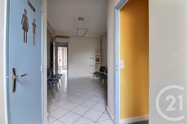 Appartement F4 à vendre  4 pièces - 88,58 m2 VAUJOURS - 93